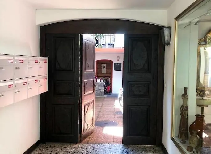 , Rooftop Terrace Apartment